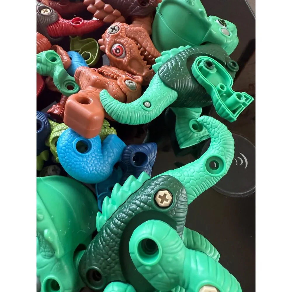 Dinosaur Toy DIY Dinosaur Building Bundle Easy To Use Tool Laradola Kids 3+